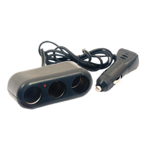 Autogear Triplr 12V Socket with Plug