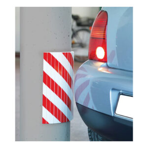 Autogear Car Protector W / Reflective Film 200 x 330 x 10mm